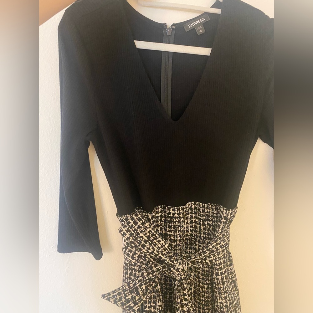 Express Work Dress - Picture 8 of 9